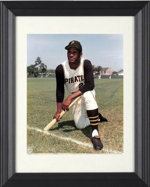 Main image of Bob/Roberto Clemente Pittsburgh Pirates MLB 8x10 Photo Custom Framing