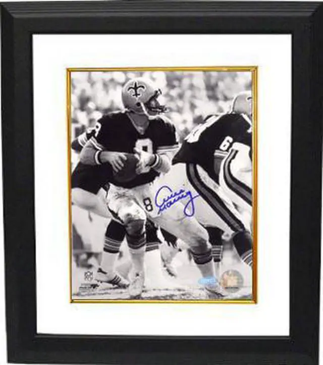 Main image of Athlon CTBL-BW17264 Archie Manning Signed New Orleans Saints 8 x 10 Photo Vintage B&W Custom Framed - Steiner Hologram