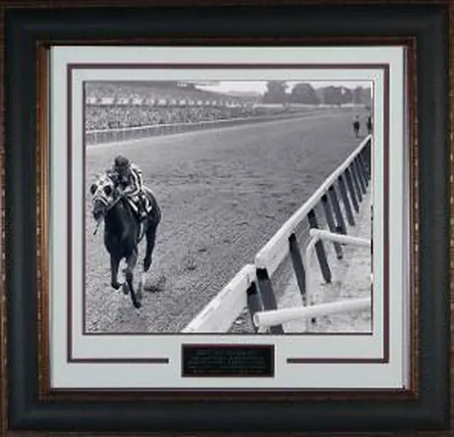 Main image of Ron Turcotte unsigned 1973 Belmont Stakes Vintage B&W 11x14 Photo Leather Framed V Groove Matting Horse Racing