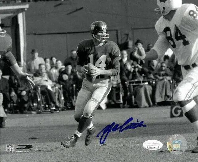 Main image of Y.A. Tittle signed New York Giants Passing 8X10 B&W Photo- JSA Hologram