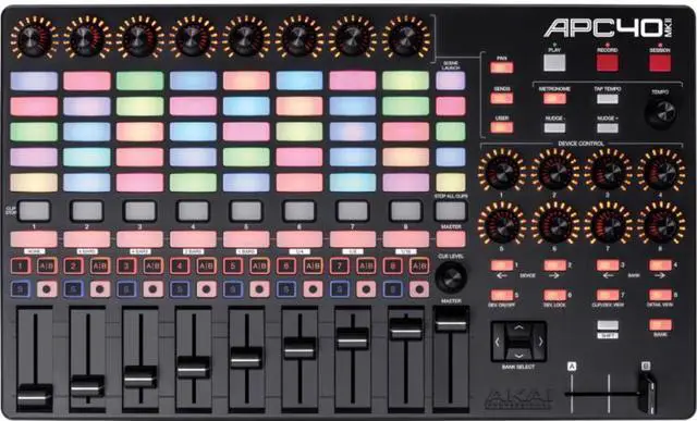 Alt view image 12 of 12 - AKAI APC40 mkII
Ableton Live Performance Controller