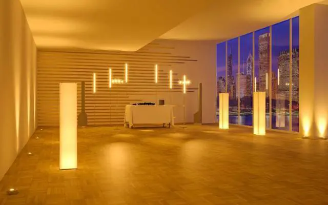 Alt view image 4 of 6 - Ape Labs UniStand (Creme) | Universal Light Stand (ID: 100108)