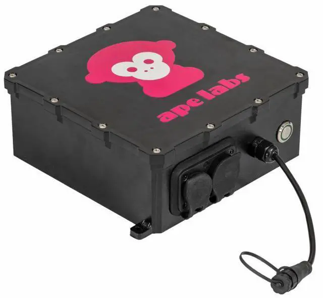 Main image of Ape Labs NeonStripe Box | IP65 Powered Controller for LED Strips with Wireless Control (ID: 100364)