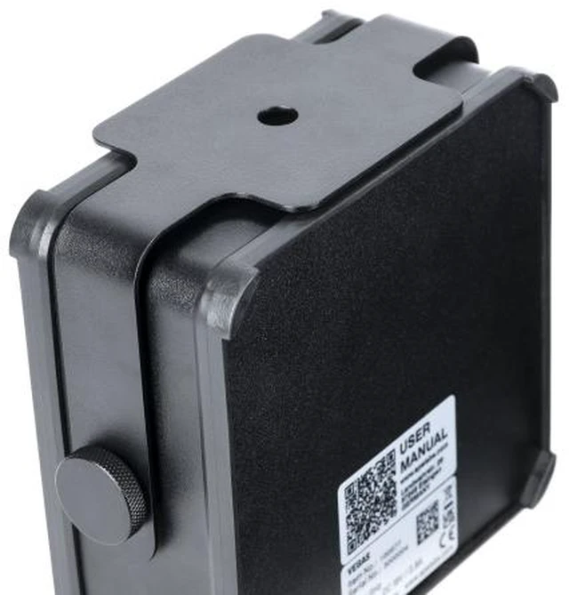 Alt view image 4 of 7 - Ape Labs Vega Solo | Battery-Powered 25-Pixel LED Floodlight | IP65 RGBaW Wash Light (ID: 100577)