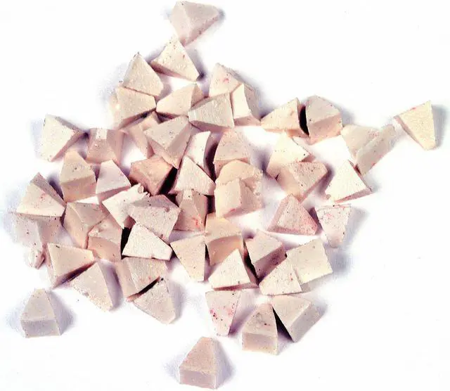 Main image of RAYTECH 41-131 Plastic Media,Pyramid,White,1/4"