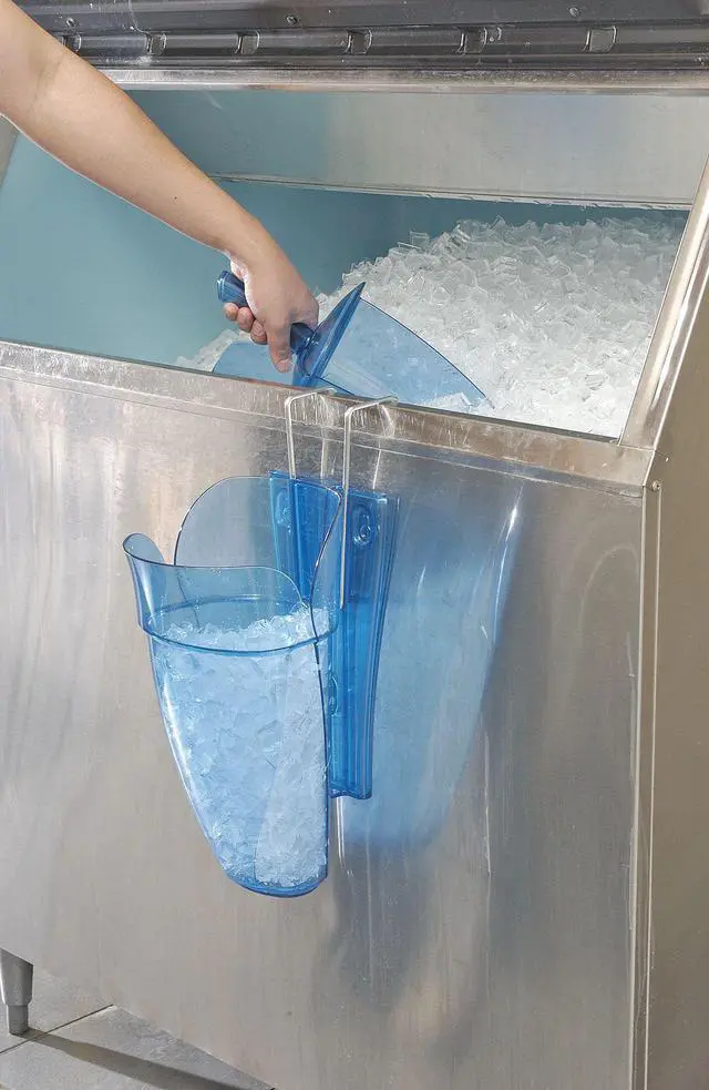 Main image of SAN JAMAR SI9000GR SCOOP W GUARD LARGE 64-86 OZ