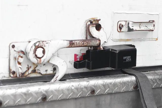 Alt view image 3 of 8 - RANGER LOCK RGRU-0L Padlock Guard,Hardened Steel,Blk,10"L