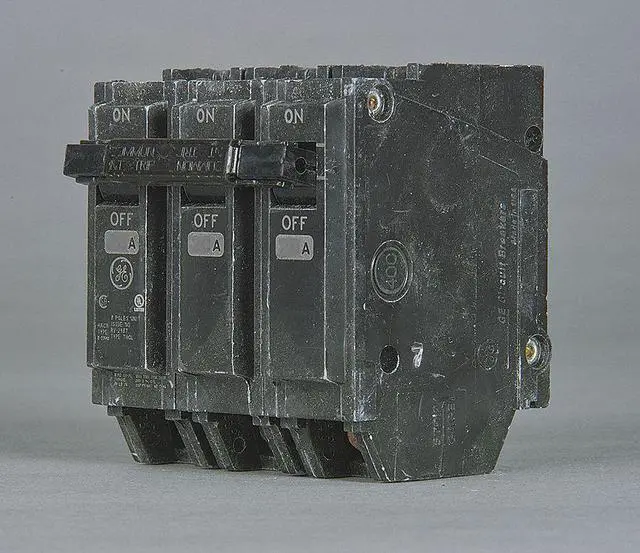 Alt view image 2 of 4 - GE Industrial - THQL32070 - 70A - 3 Pole - 120/240V - 10kAIC - Q-Line Series Circuit Breaker