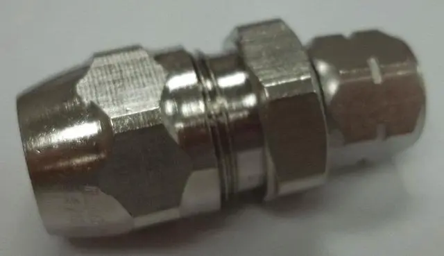 Main image of BINKS 72-1317 Hose Connection