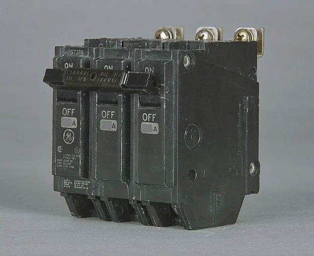 Alt view image 2 of 3 - GE THHQB32020 Miniature Circuit Breaker, THHQB Series, 20A, 3 Pole, 240V AC,