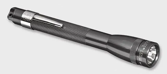 Main image of MAGLITE SP32106 MAGLITE 2 CELL AAA MINI  LED FLASHLIGHT SILVER-BLISTER PACK