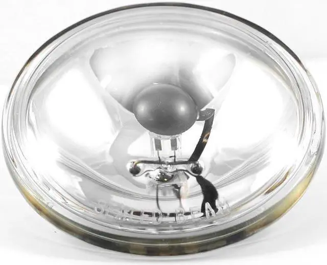 Alt view image 3 of 4 - PLATINUM 4515 30w 6.4v PAR36 Spotlamp light bulb