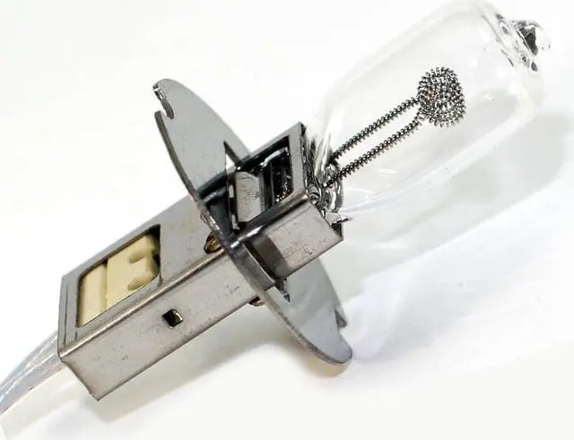 Alt view image 2 of 4 - OSRAM 64361Z/C J1/83Z - 150W 6.6A HLX PK30d Male Connector Airfield Bulb