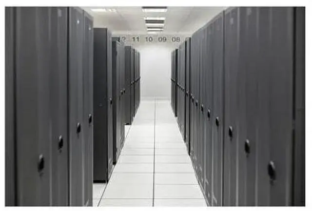 Alt view image 3 of 3 - HPE ProLiant DL380 Gen11 Standard Heat Sink Kit P49145B21