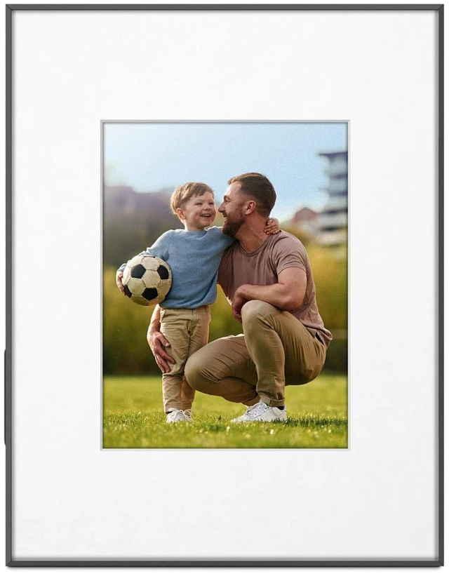 Alt view image 3 of 11 - Aluratek 133 WIFI EPAPER DIGITAL PHOTO FRAME WBUILTIN BATTERY