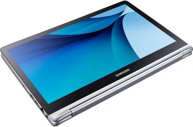 SAMSUNG 2-in-1 Laptop Intel Core i7-6500U 15.6