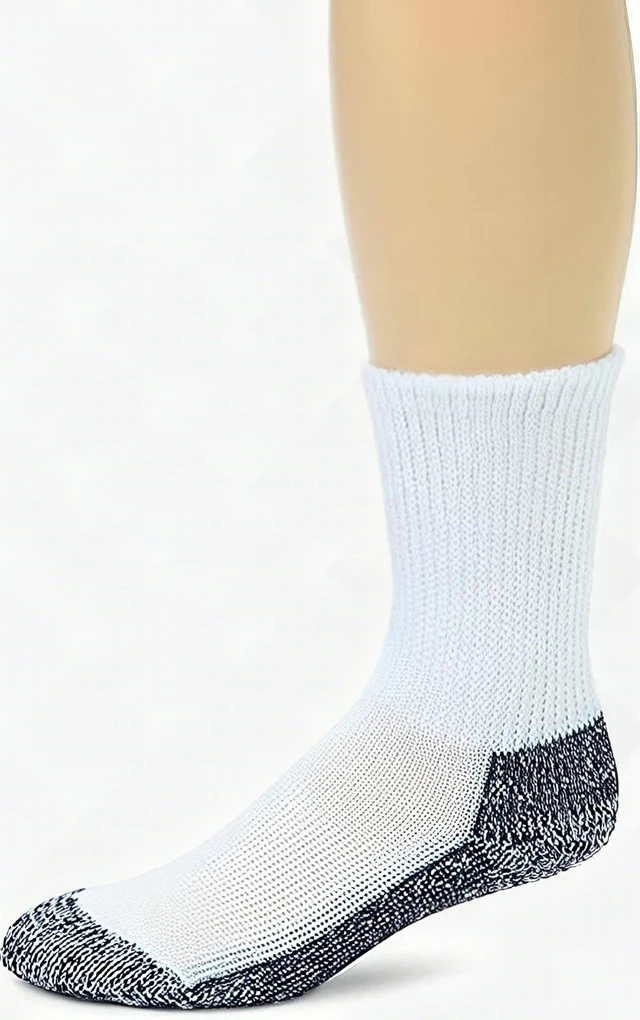 Main image of Magnum MX-1 White Cotton Crew Socks 2 Pairs Mens Medium Athletic - New
