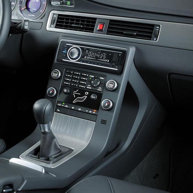 Alt view image 3 of 5 - XO Vision XD103 FM and MP3 Stereo Receiver with USB Port and SD Card Slot