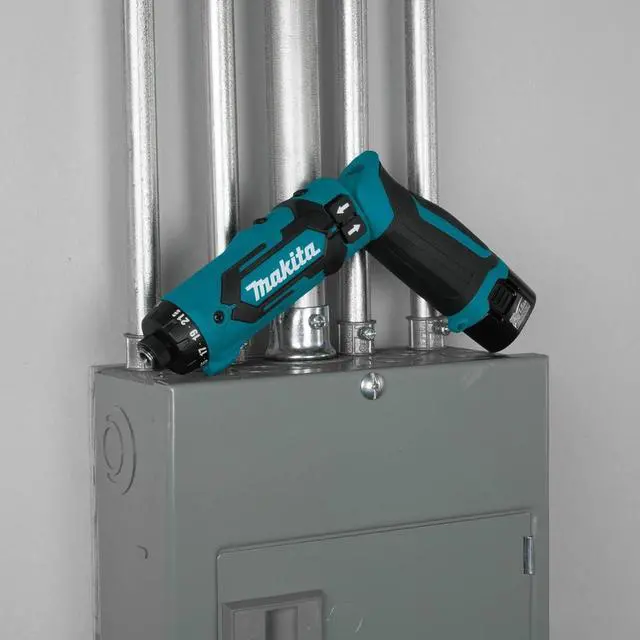 Alt view image 6 of 15 - Makita Li-Ion 1/4" Cordless Drill/Driver Kit, Battery Included DF012DSE