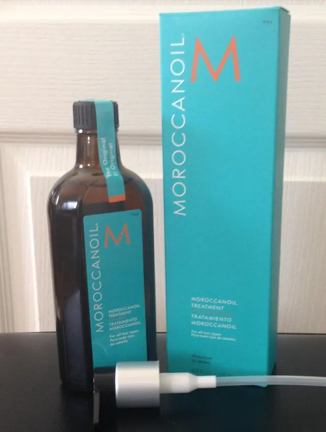 Alt view image 4 of 13 - Moroccanoil Oil Treatment Hair Oil with Pump 6.8 oz ...