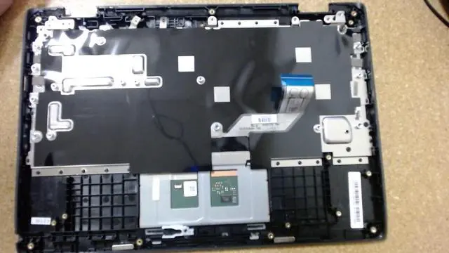 Alt view image 4 of 4 - Lenovo 300E Chromebook (2nd Gen) MTK (81QC) Palmrest Keyboard & Touchpad 5CB0T95165