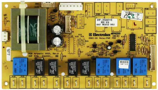 Alt view image 3 of 4 - Frigidaire Board Part # WCI-316442119