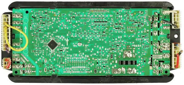 Alt view image 2 of 2 - Whirlpool Range W10887899 Control Board - No Overlay