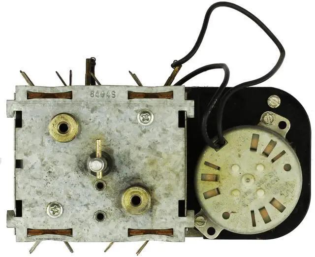 Alt view image 2 of 2 - Maytag Washer 2-6238 Timer