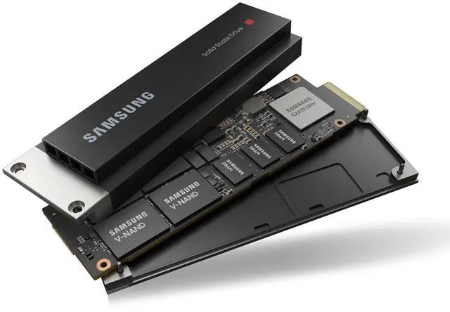 Main image of SAMSUNG PM9D3a MZTL67T6HBLC-00AW7 7.68TB E1.S(9.5mmT) PCI Express Gen.5 x4 SSD