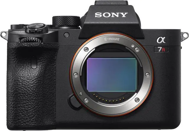 Alt view image 4 of 10 - Sony Alpha a7R IV 61.0MP Mirrorless Camera - Black (Body Only)
