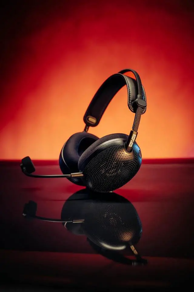 Alt view image 7 of 7 - SONY MDRG600/B Headphones