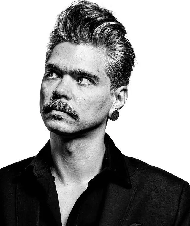 Alt view image 8 of 12 - Reuzel - Daily Shampoo - 350ml-11.83oz