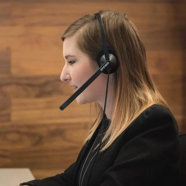 Alt view image 15 of 16 - Koss Cs200i Headsets & Gaming