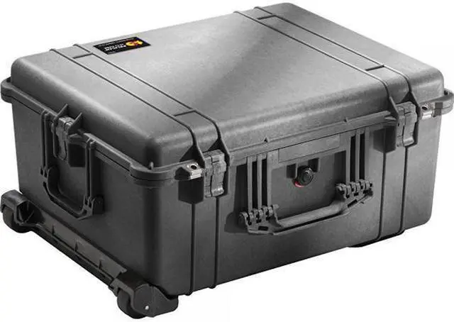 Main image of Pelican 1610 Case With Foam (Black)