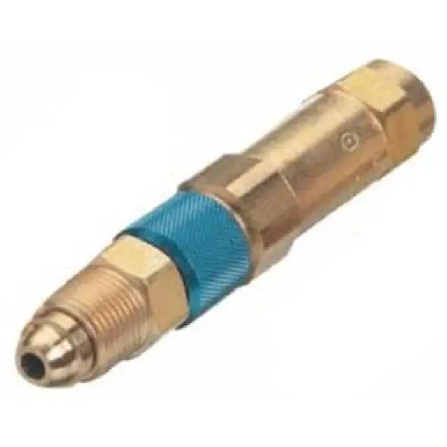 Alt view image 3 of 6 - Western Enterprises 312-QDB33 Regulator-To-Hose Connect