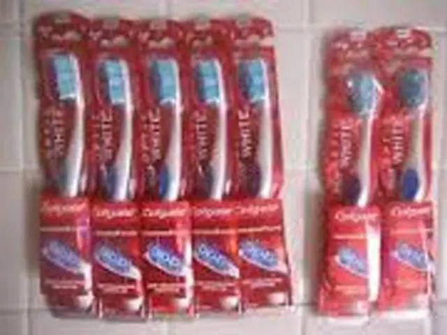 Alt view image 5 of 12 - Colgate 360 Optic White Full Head Toothbrush, Medium (6 Pack)