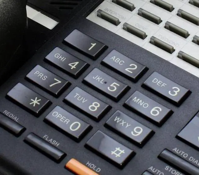 Alt view image 3 of 5 - Panasonic KX-T7220B-R Digital Hybrid Telephone - White