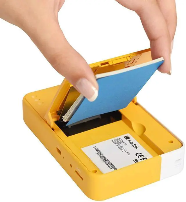 Alt view image 4 of 6 - Kodak 2x3 Premium Zink Paper Starter Kit with Soft Case