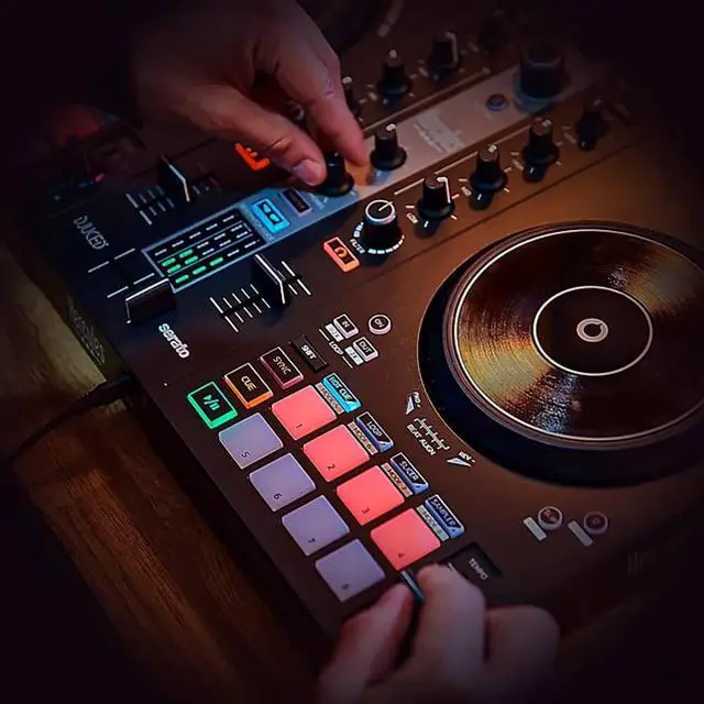 Alt view image 6 of 17 - Hercules 4780944 DJControl Inpulse 300 MK2