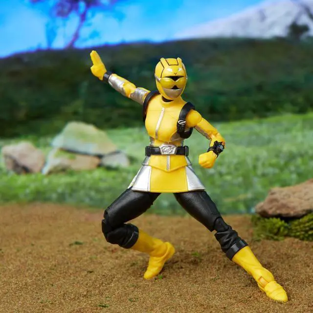 Alt view image 5 of 7 - Hasbro F4518 Power Rangers Lightning Collection Beast Morphers Yellow Ranger 6 inch Action Figure