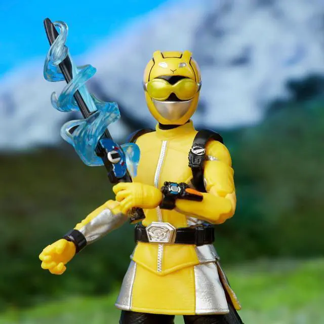 Alt view image 6 of 7 - Hasbro F4518 Power Rangers Lightning Collection Beast Morphers Yellow Ranger 6 inch Action Figure