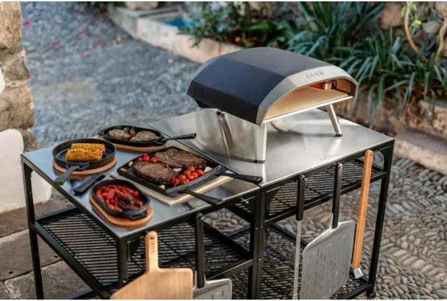 Alt view image 7 of 7 - Ooni Koda 16 Gas Powered Outdoor Pizza Oven