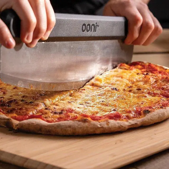 Alt view image 4 of 4 - Ooni Pizza Cutter Rocker Blade