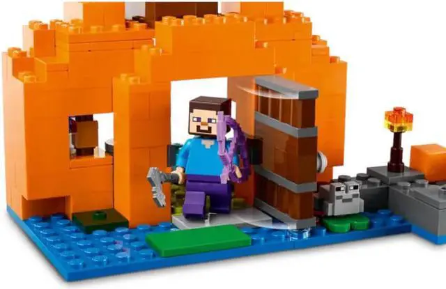 Alt view image 4 of 7 - LEGO Minecraft The Pumpkin Farm