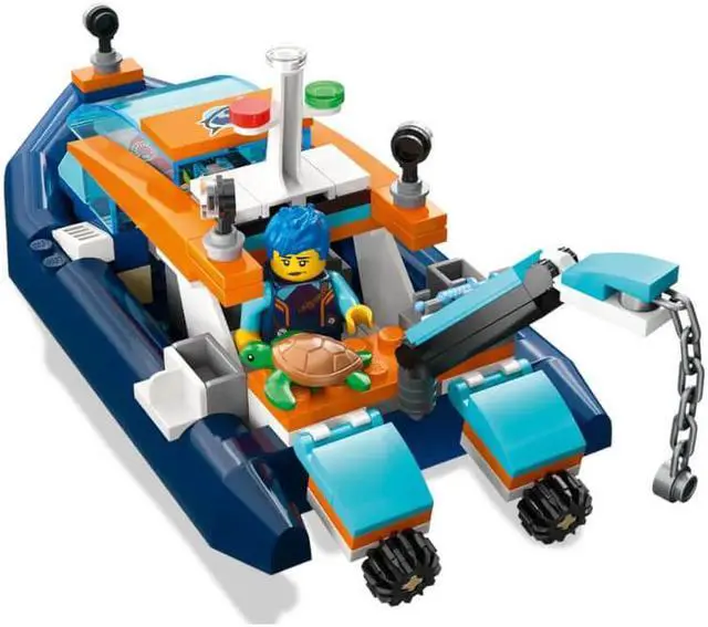 Alt view image 4 of 7 - LEGO City Explorer Diving Boat