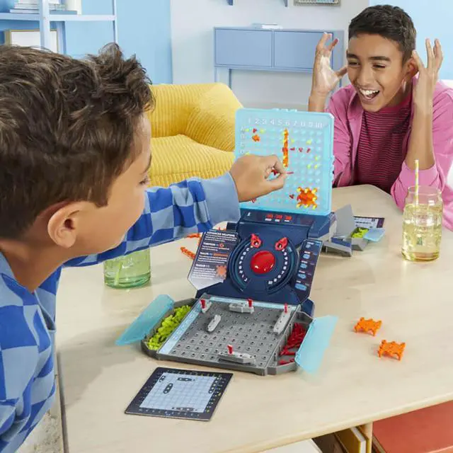 Alt view image 5 of 6 - Hasbro F7565 Electronic Battleship Board Game
