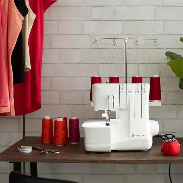 Alt view image 3 of 5 - Singer S1478  Serger
