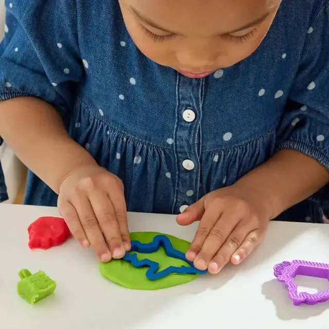 Alt view image 5 of 7 - Hasbro F9143 Play-Doh Fold and Go Playmat Starter Set