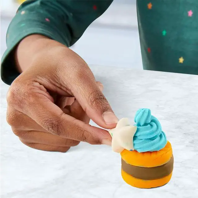 Alt view image 7 of 7 - Hasbro F4718 Play-Doh Kitchen Creations Magical Mixer Playset