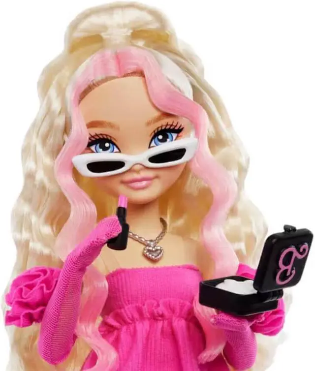 Alt view image 3 of 6 - Mattel HYC21 Barbie Dream Besties Doll - Malibu